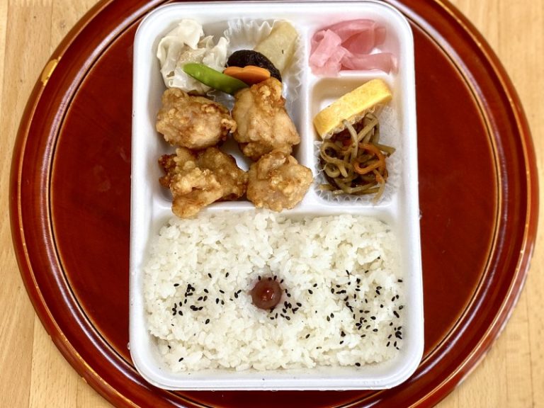 日替わり弁当（生姜焼き&ひれかつ）
