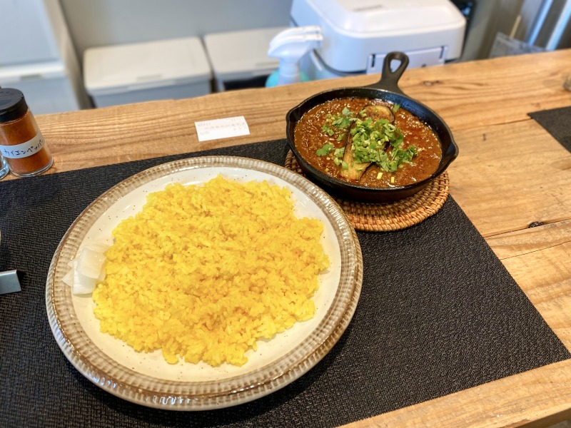 スパイスコウカのスキレット ナスキーマカレー