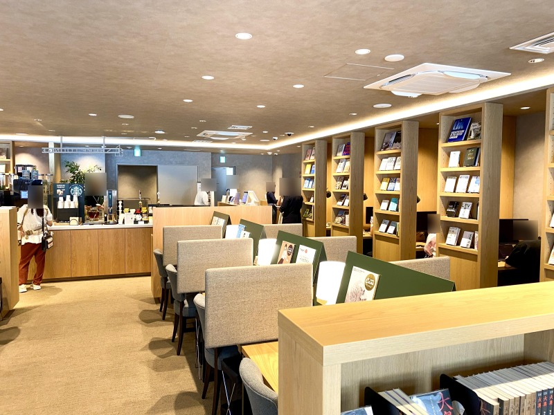 SHARE LOUNGE Olive LOUNGE 都立大学駅前6
