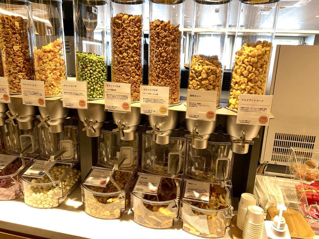 SHARE LOUNGE Olive LOUNGE 都立大学駅前のお菓子サーバーアップ