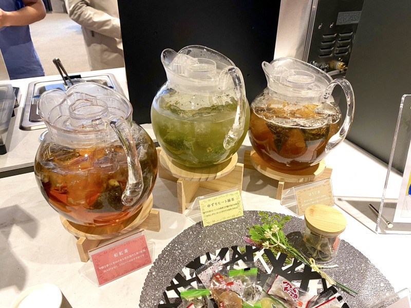 SHARE LOUNGE Olive LOUNGE 都立大学駅前の茶舗 大坂やのお茶類