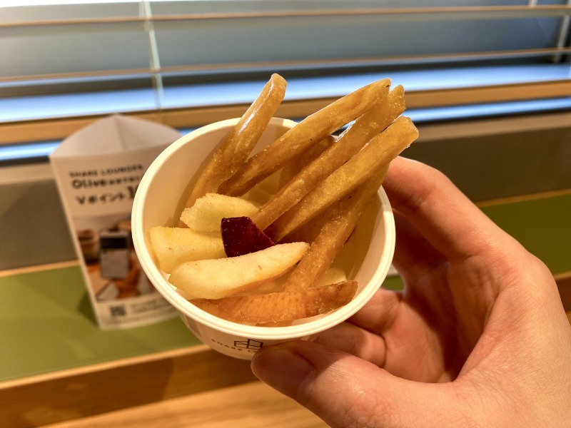 SHARE LOUNGE Olive LOUNGE 都立大学駅前の野菜チップおかわり