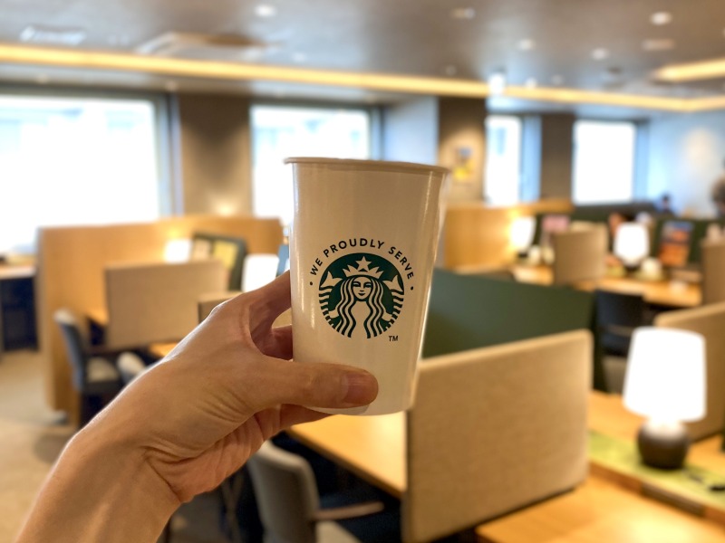 SHARE LOUNGE Olive LOUNGE 都立大学駅前のカフェラテ