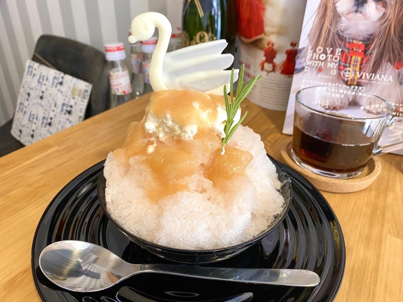 吉祥寺の吉氷の桃のかき氷