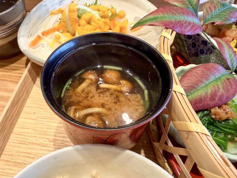 浜田山のごえんだまのお味噌汁