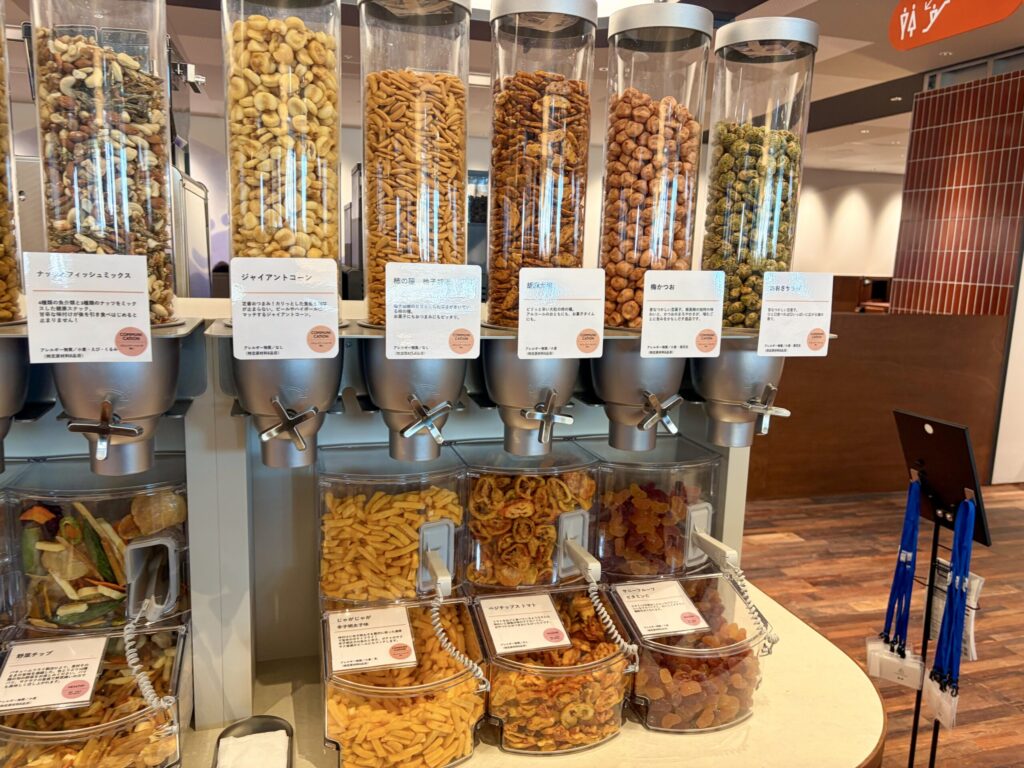 シェアラウンジキラリナ京王吉祥寺のお菓子サーバーアップ