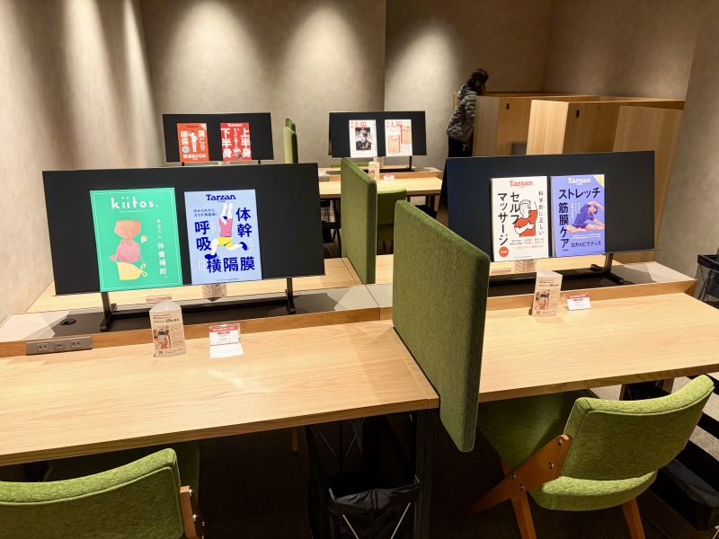 .SHARE LOUNGE Olive LOUNGE 新宿通の地下1階の内観3