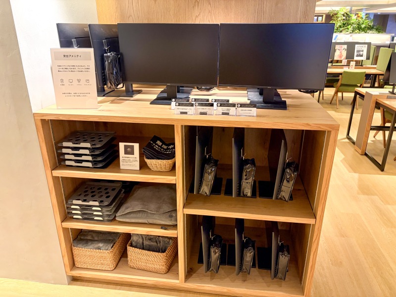 SHARE LOUNGE Olive LOUNGE 新宿通の2階の備品