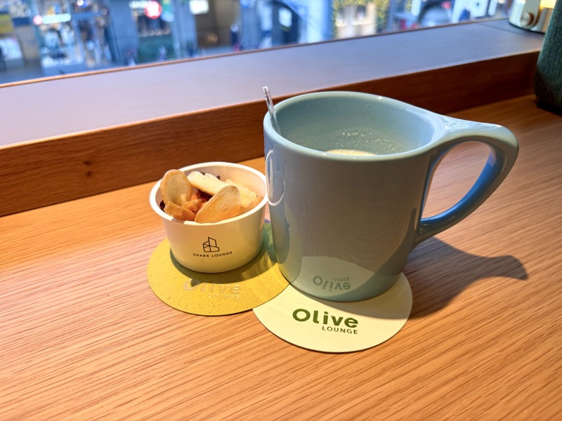 SHARE LOUNGE Olive LOUNGE 新宿通の4回目に選んだフードとぢリンク