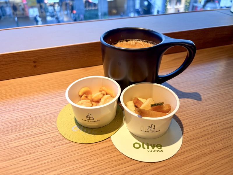SHARE LOUNGE Olive LOUNGE 新宿通の5回目に選んだフードとドリンク