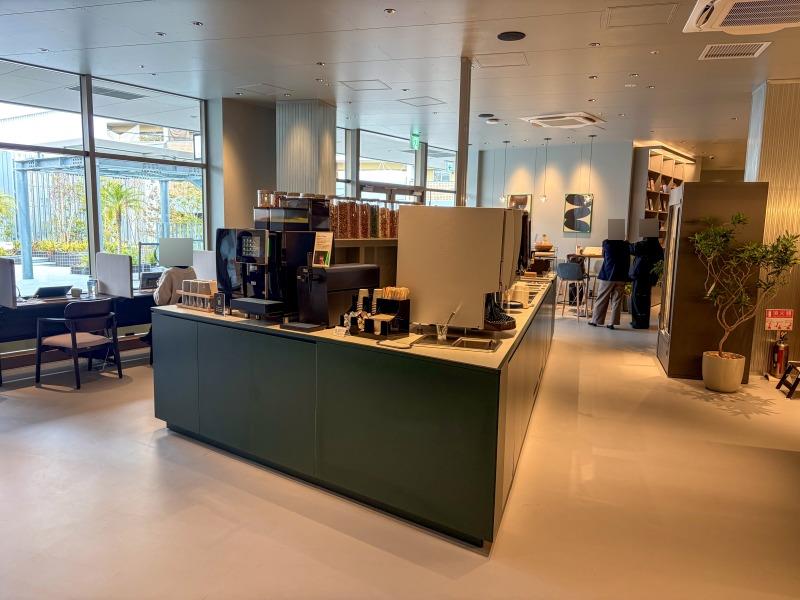 シェアラウンジフォレストスクエア仙川の内観1