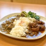 カレーの雫のカレーの2種盛り