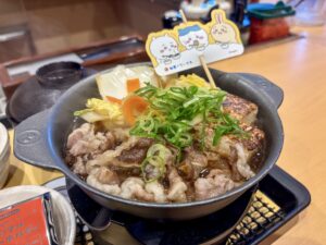 松屋のちいかわのすき焼き鍋膳