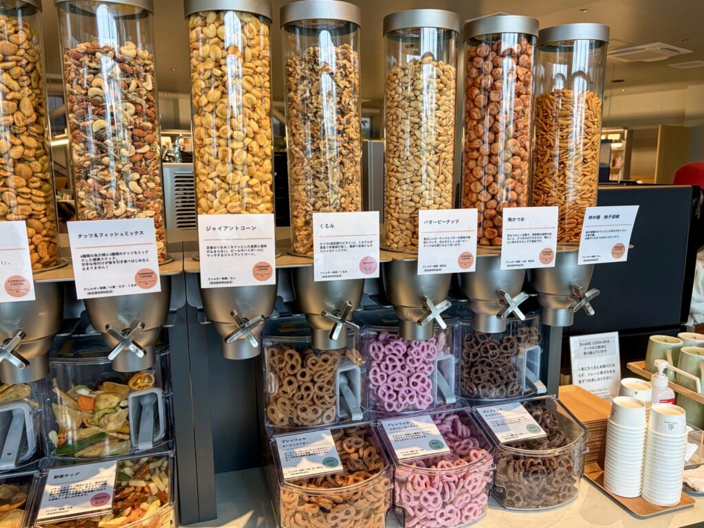 シェアラウンジフォレストスクエア仙川のスナックサーバー3