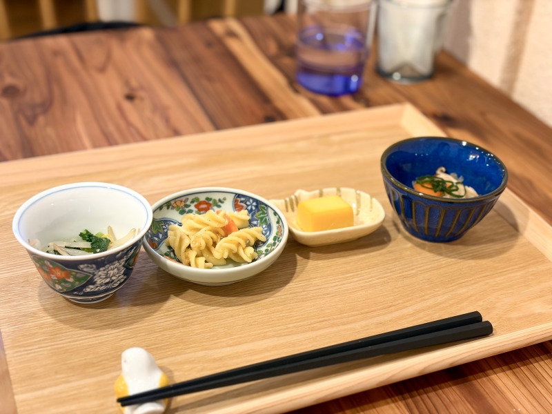 久我山のしらすびよりの小鉢4種