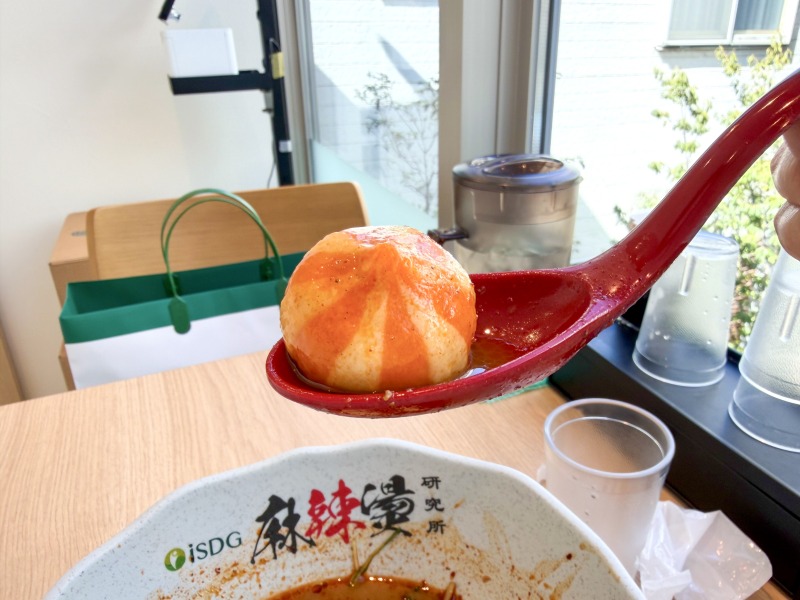 iSDG 麻辣燙 吉祥寺店のカニ魚卵団子