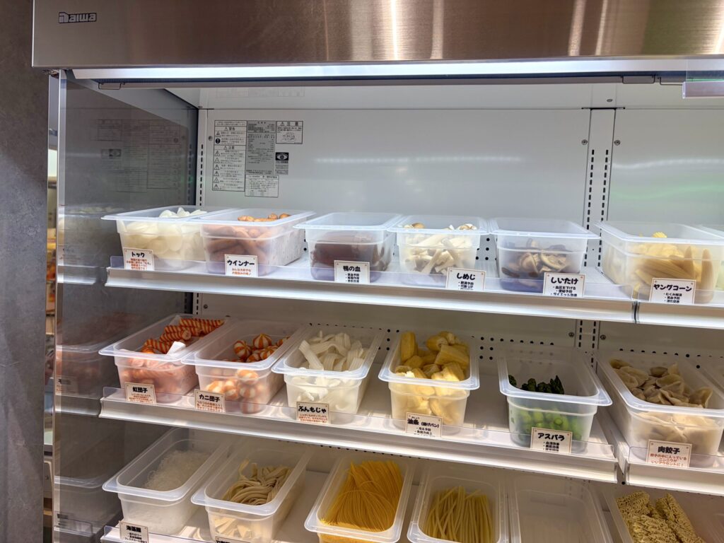 フーエンマーラタンイオン橋本店の具材のショーケース左上