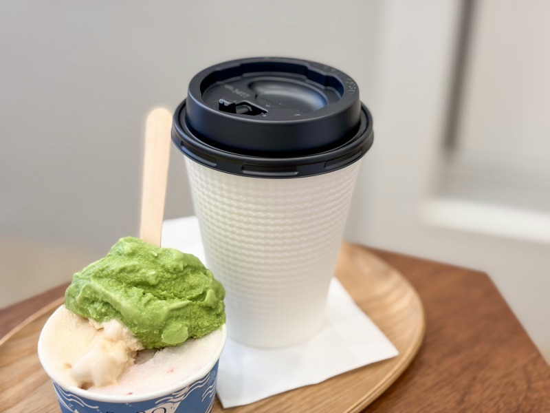 浜田山のGELATERIA FAROのホットカフェラテ
