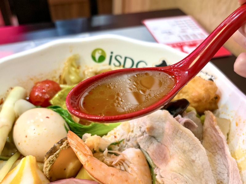 iSDG 麻辣燙 大塚店のマーラータンのスープ