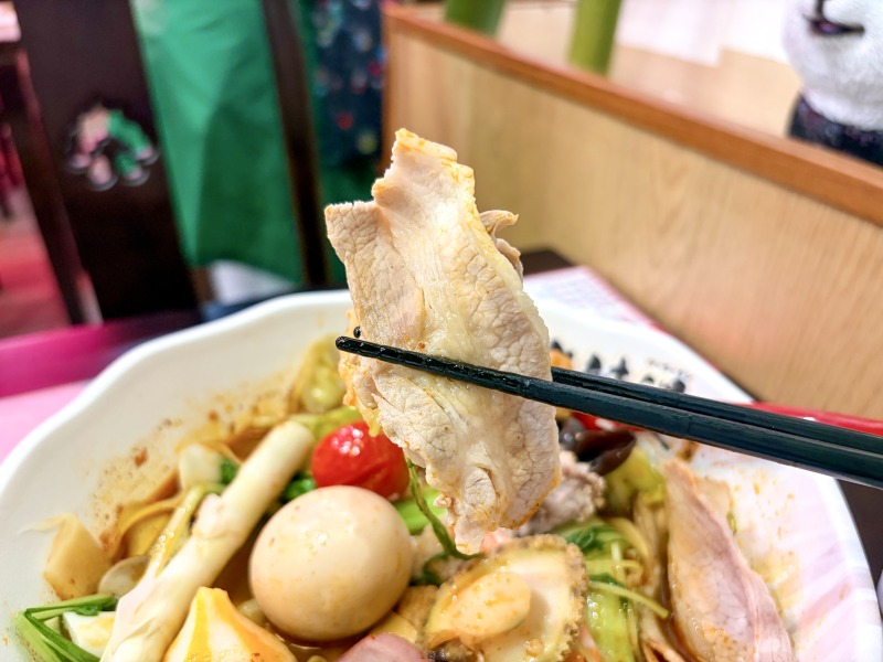 iSDG 麻辣燙 大塚店の豚肉スライス